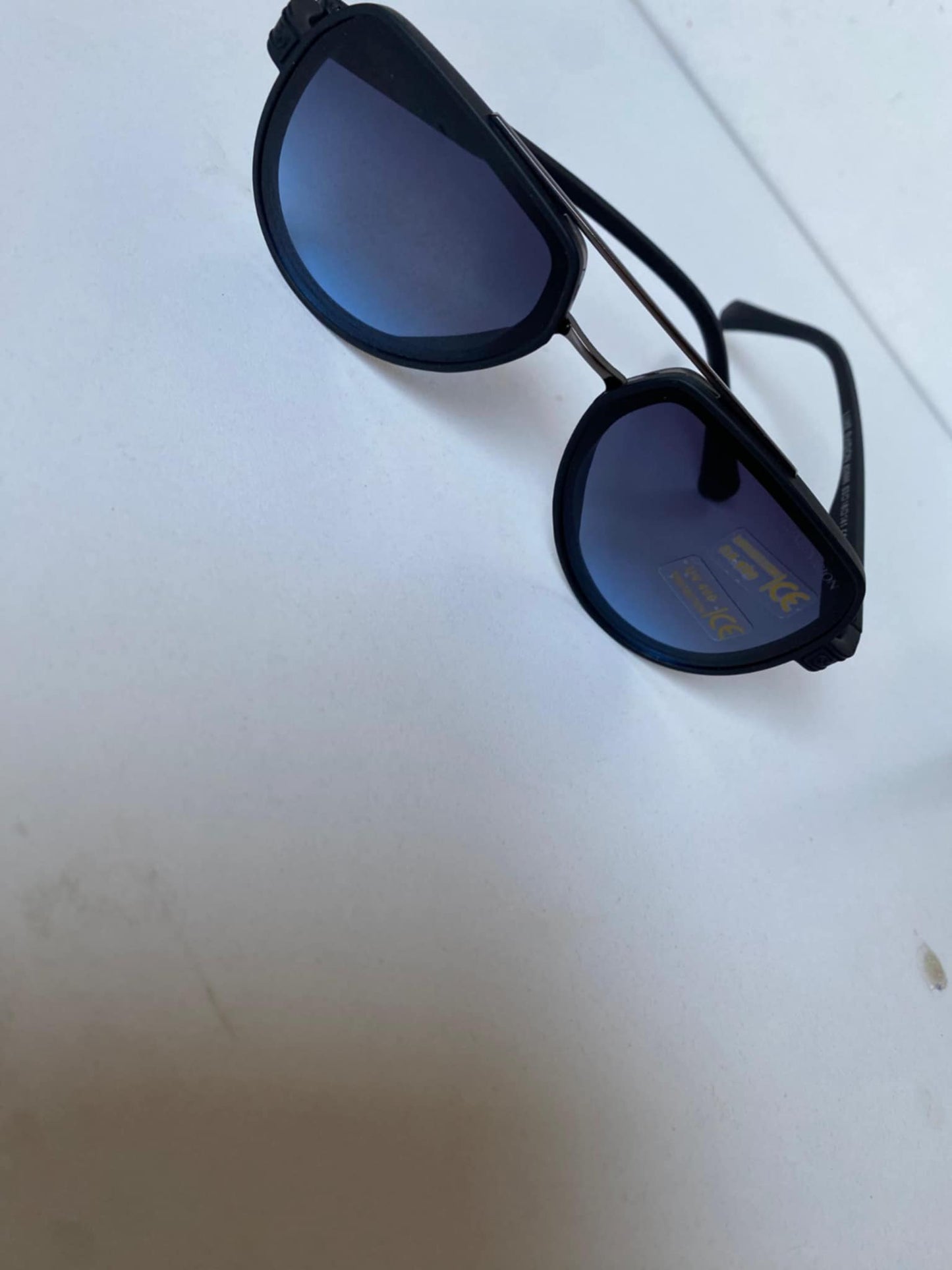 LUNETTES de soleil pour hommes